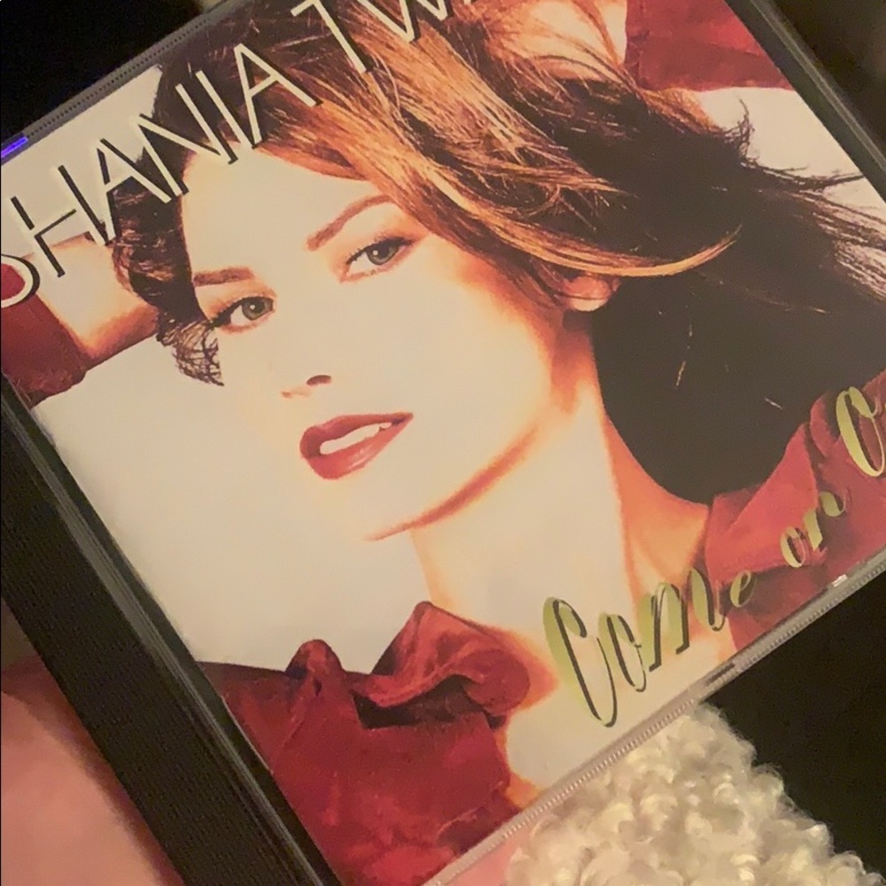 Shania Twain Come on Over CD​ - Picture 2 of 11